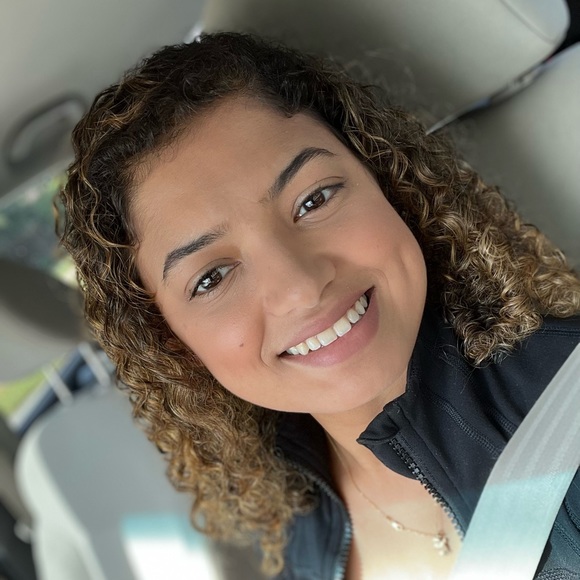 Meet your Posher, Francy❤️❤️ - Picture 3 of 8